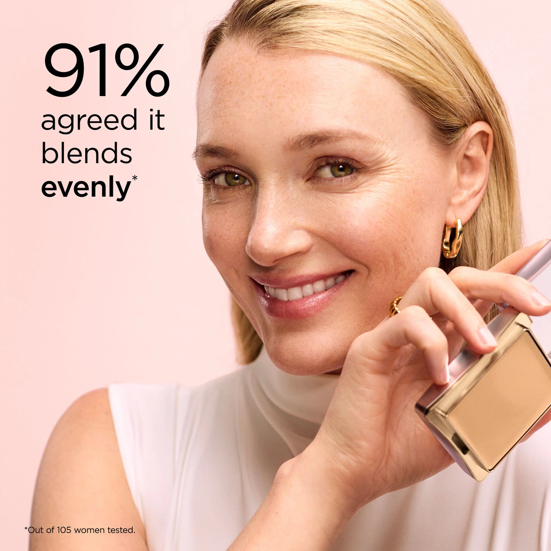 Flawless Finish Sponge-On Cream Makeup - Image 26