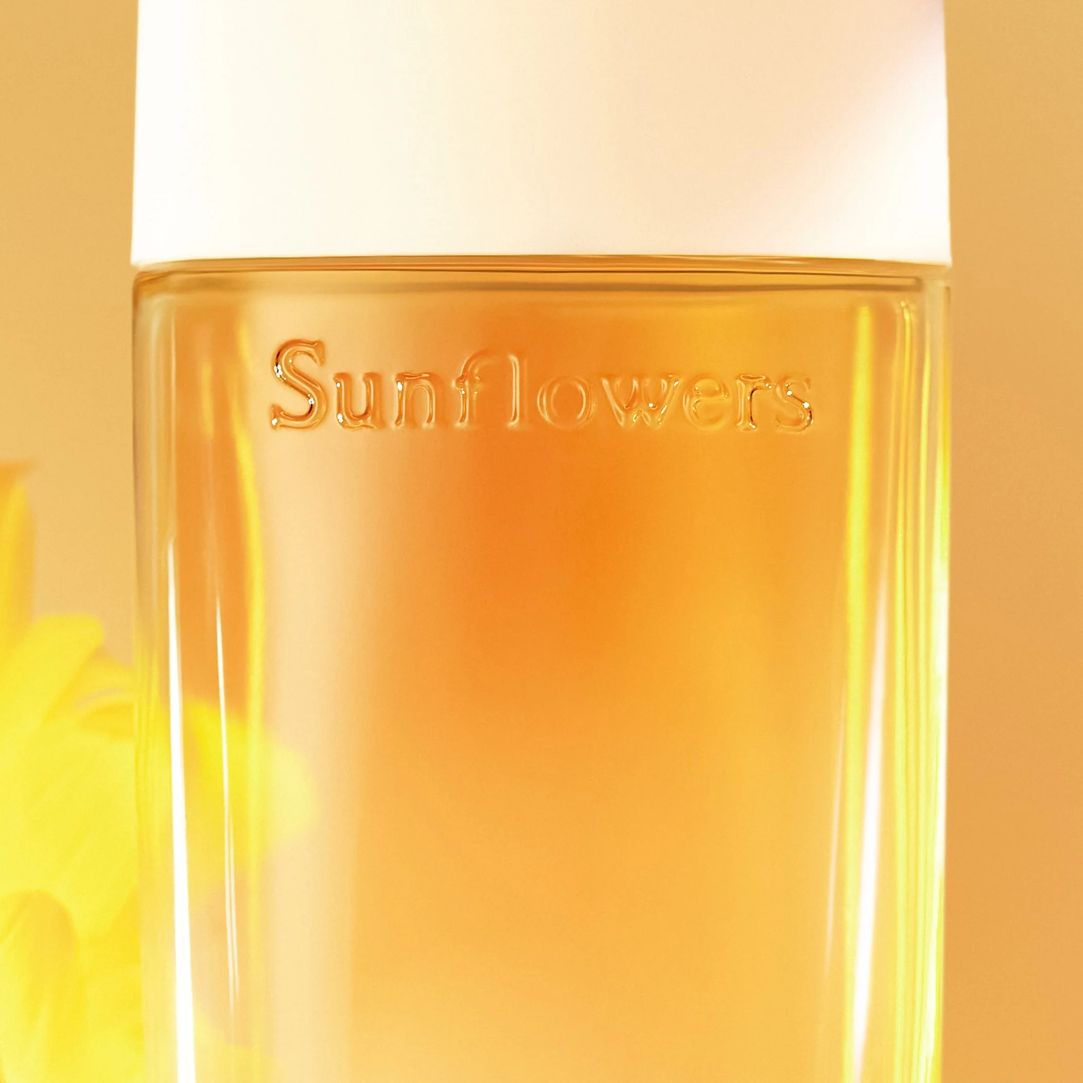 Sunflowers Eau De Toilette Spray Naturel - Image 5